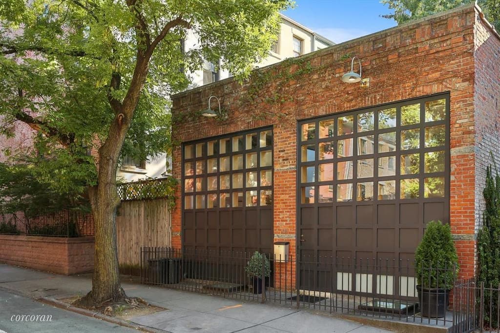 Carriage House for sale in New York City