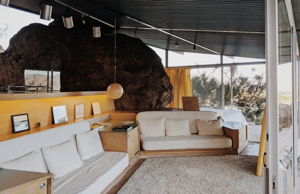 Albert Frey II House in Los ANgeles