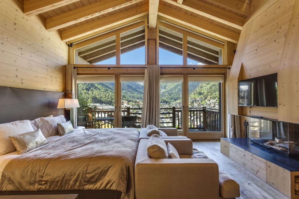 Via Cardis / Sotheby's International Realty