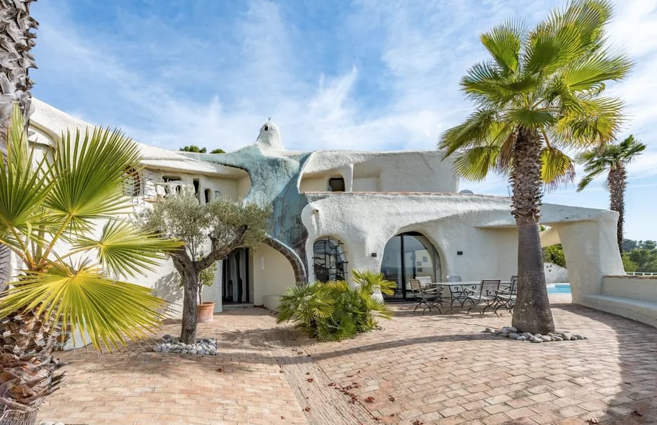 Cave-like Provence home by Jacques Couëlle lists for €2.4m