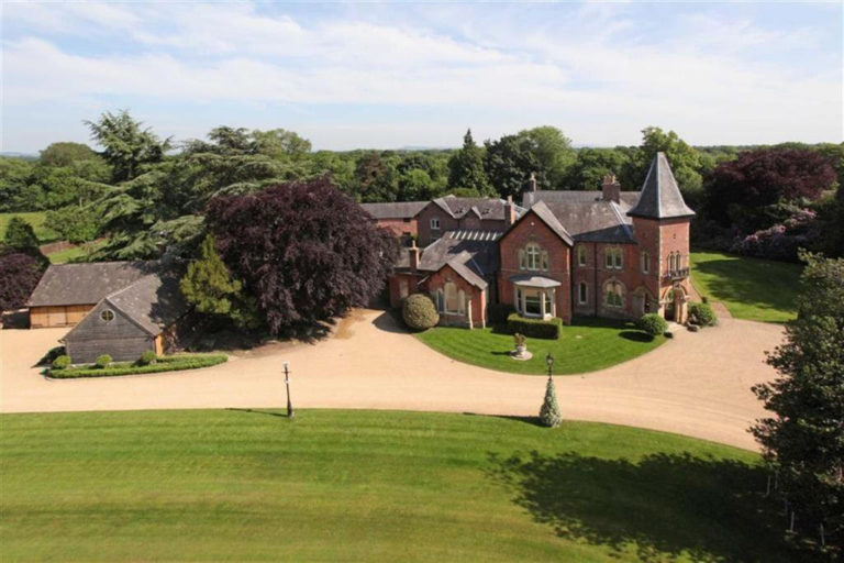 The 10 most viewed UK homes on Rightmove this year