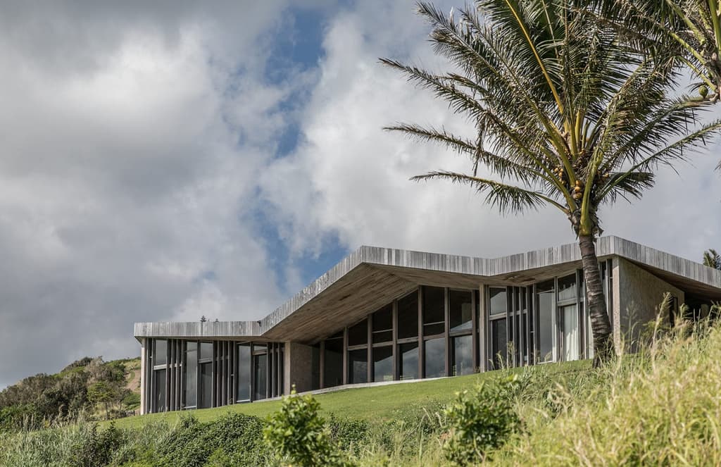 Cliff House for sale Hawaii