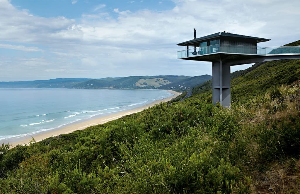Living on water: homes that reinvent the life aquatic