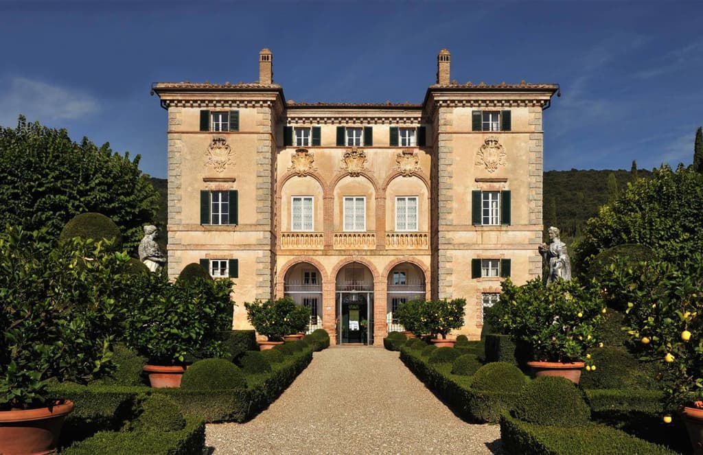 Holiday home of the week: an opulent Baroque villa in Tuscany built for a Pope