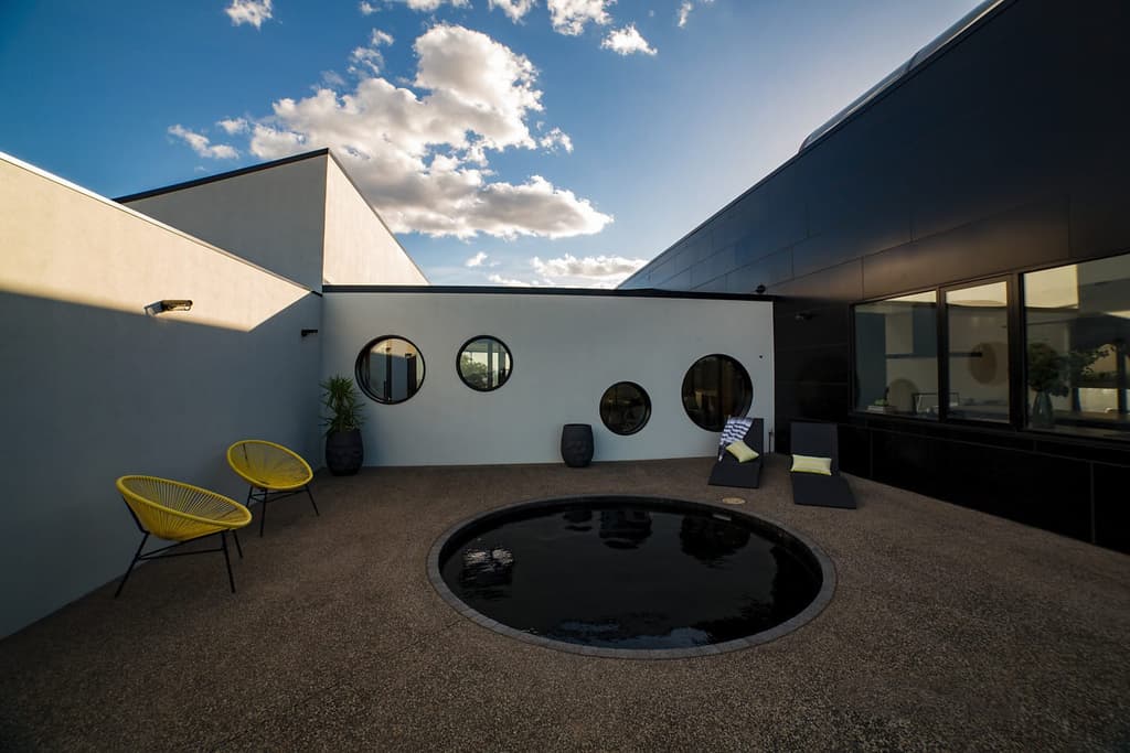 Australian property for sale 2 Mount Franklin Road