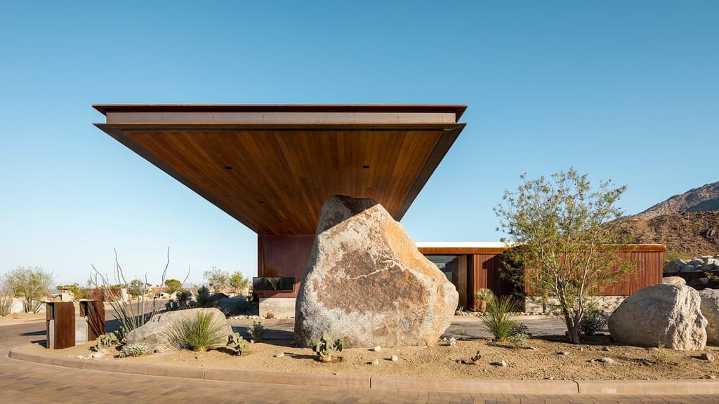 Contemporary Desert Modernism in Palm Springs