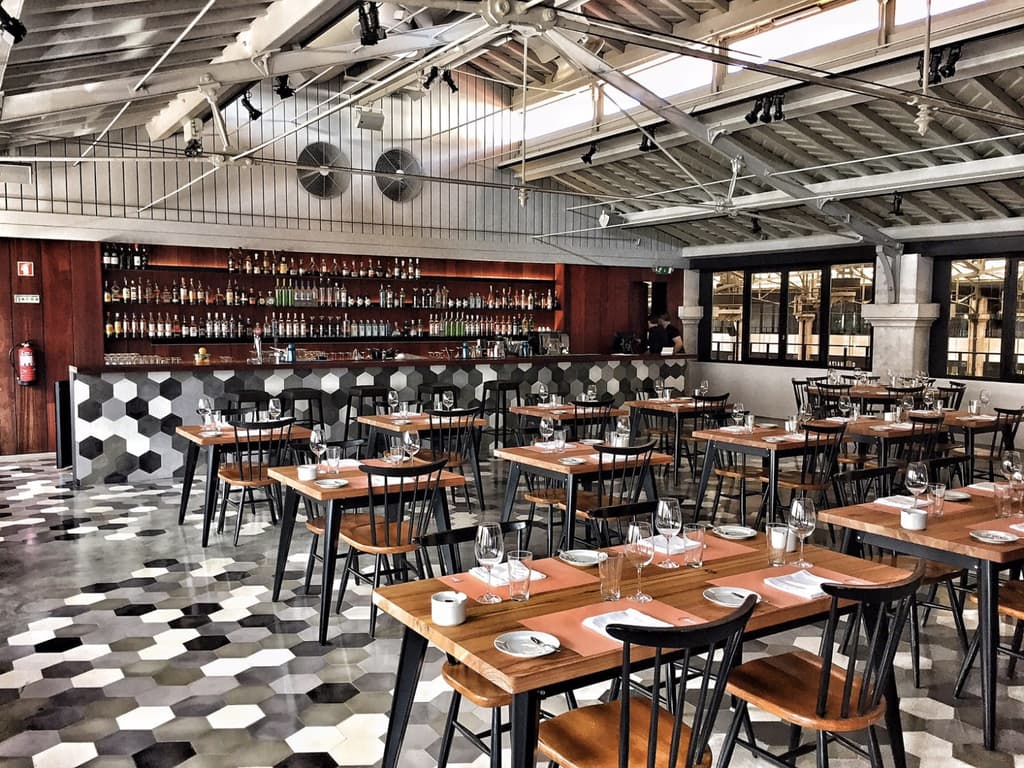 Pap'Açôrda restaurant in Lisbon
