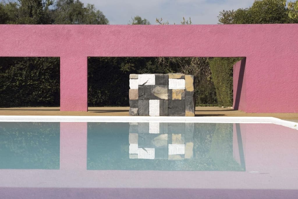 Sean Scully - San Cristóbal runs until 25 March 2018 at Cuadra San Cristóbal, Mexico City. Photography: Felix Friedmann, courtesy Blain|Southern