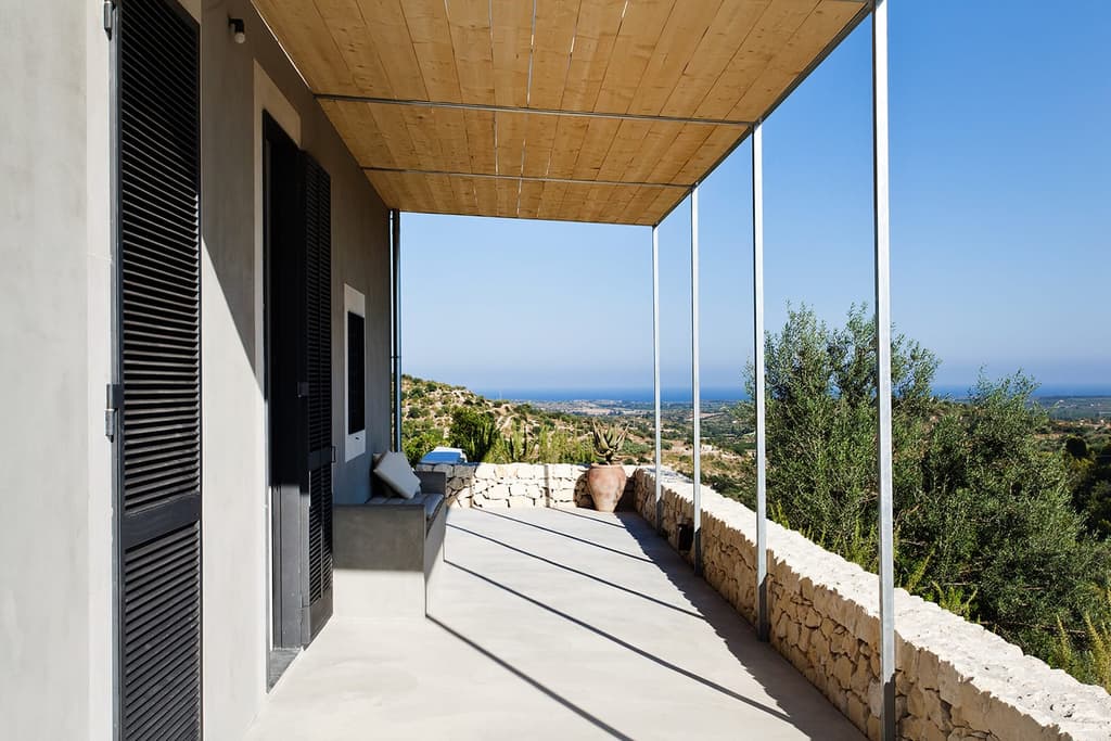 Villa Mura Mura for rent in Sicily via the Thinking Traveller