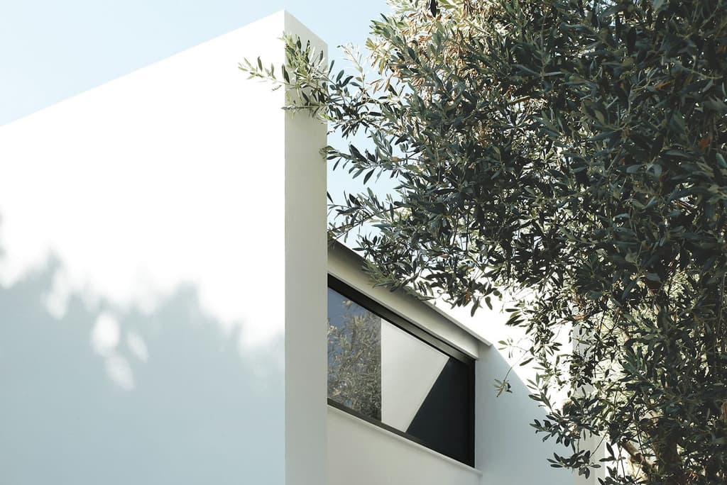 Monocabin tiny home in Greece