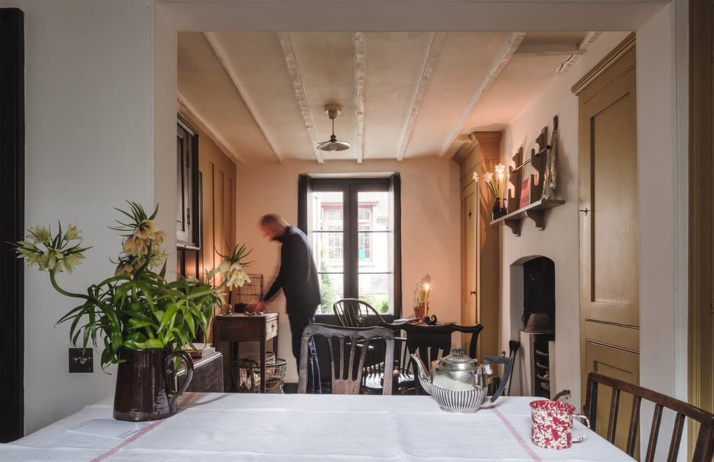Meticulously restored Georgian townhouse in London lists for £1.65m