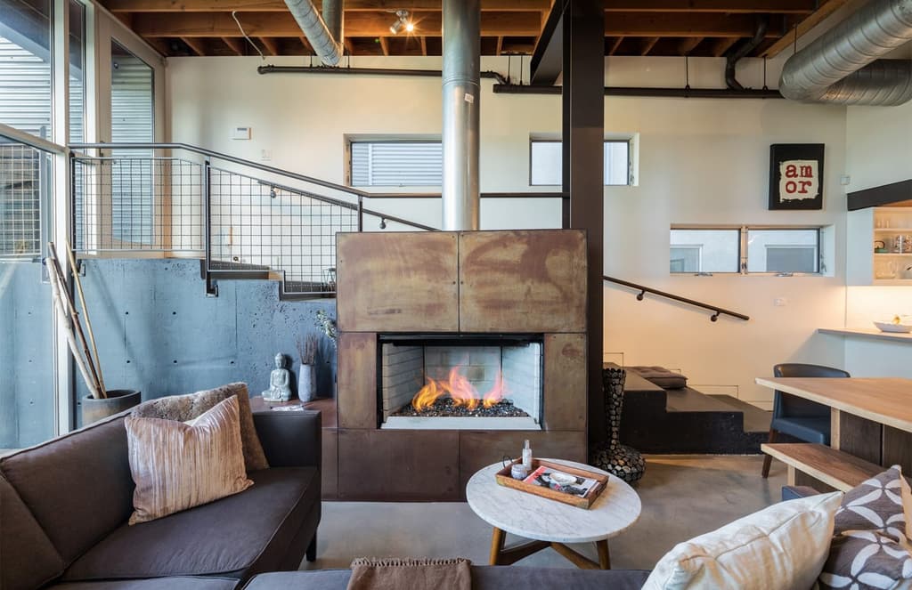 Venice Beach property for sale - Canal loft via Halton Pardee