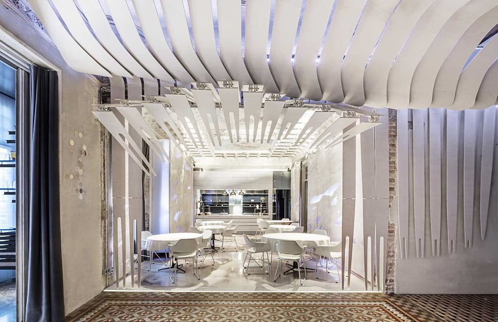 10 Barcelona restaurants with awe-inspiring interiors