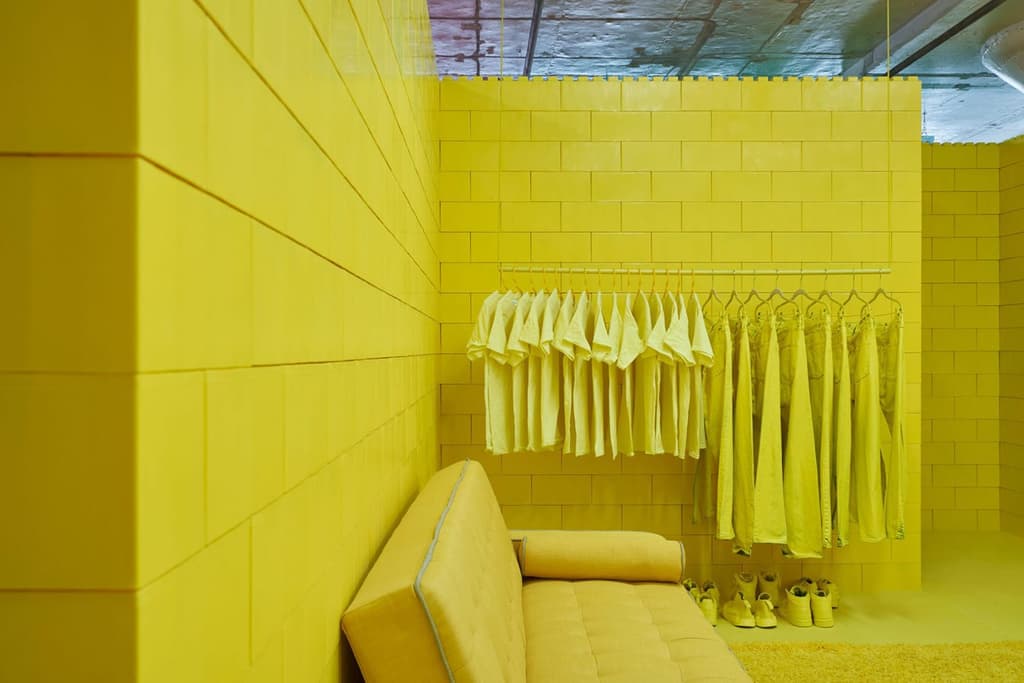 Artist CJ Hendry brings Pantone colours to life in this Instagramable installation