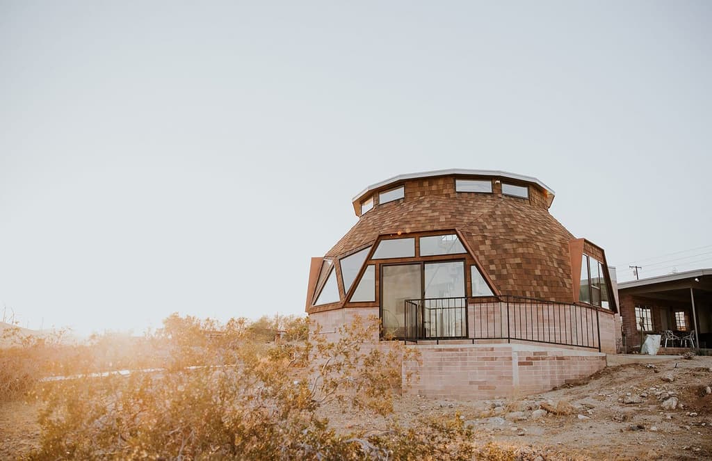 9 iconic modernist holiday homes you can rent