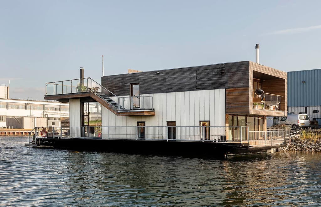 Cubic Danish houseboat hits the market for 5.9m DKK