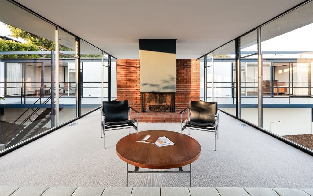 Midcentury glass house by Craig Ellwood lists in LA for $3m