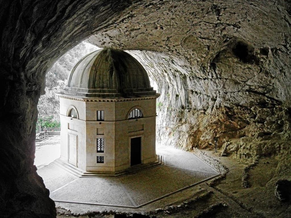 Tempio del Valadier, Genga, Italy