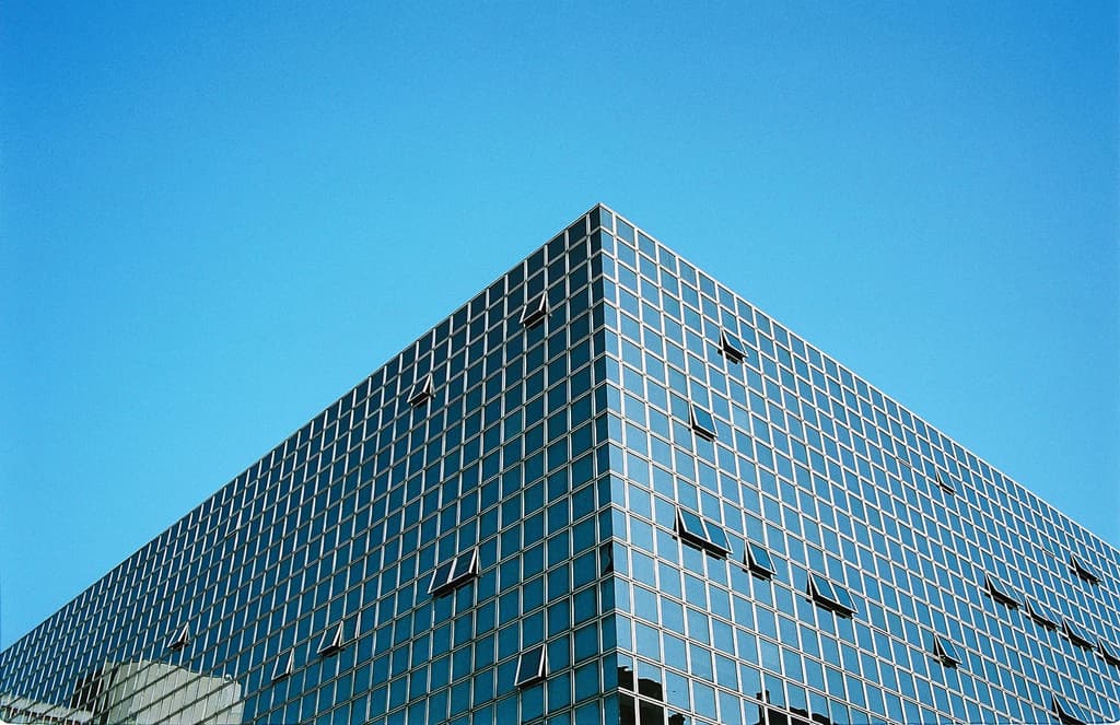 Marseille’s dreamy colour palette comes to life in the photos of Kane Hulse