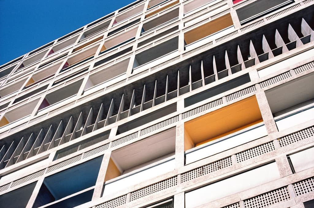 Marseille’s dreamy colour palette comes to life in the photos of Kane Hulse