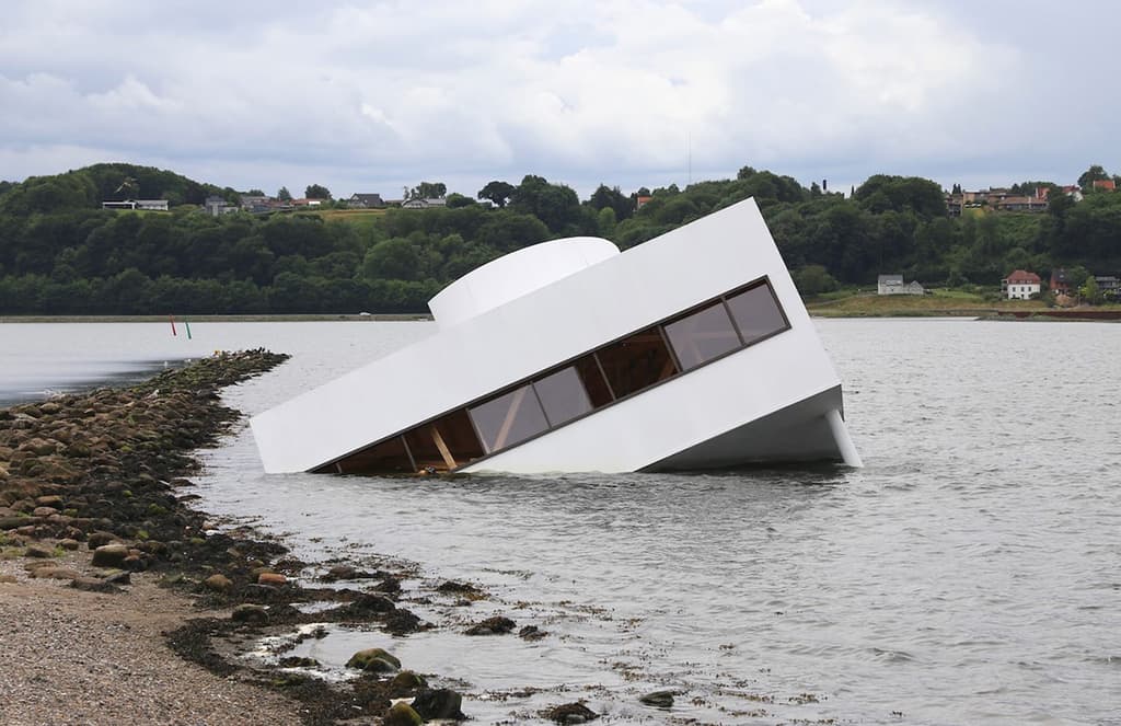 Artist sinks the Villa Savoye in a Danish fjord