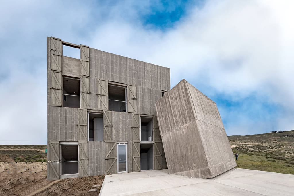 Property of the week: a ‘primitive’ Chilean holiday home by Pritzker Prize-winner Alejandro Aravena