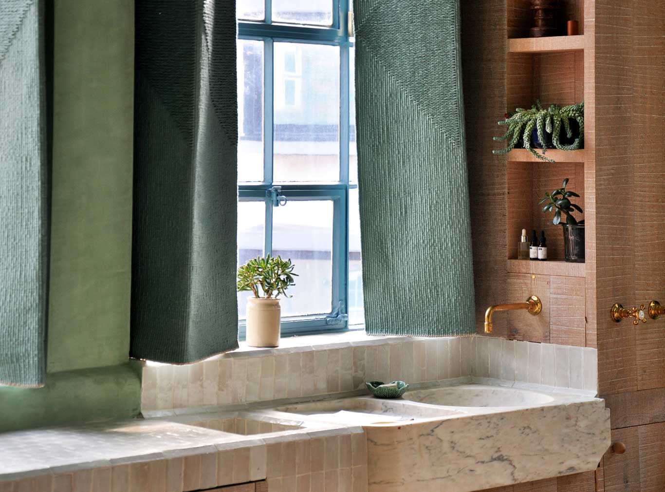 Property of the week: a vibrant London warehouse loft by Chan and Eayrs