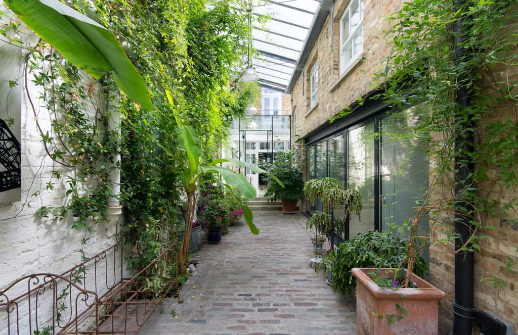 Plant-filled Notting Hill Mews hits the market for £11m