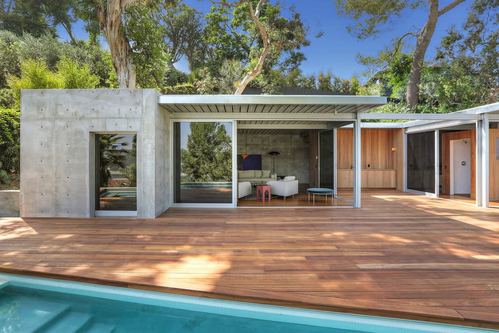 Restored modernist bolthole by Albert Martin lists for $5.1m in LA