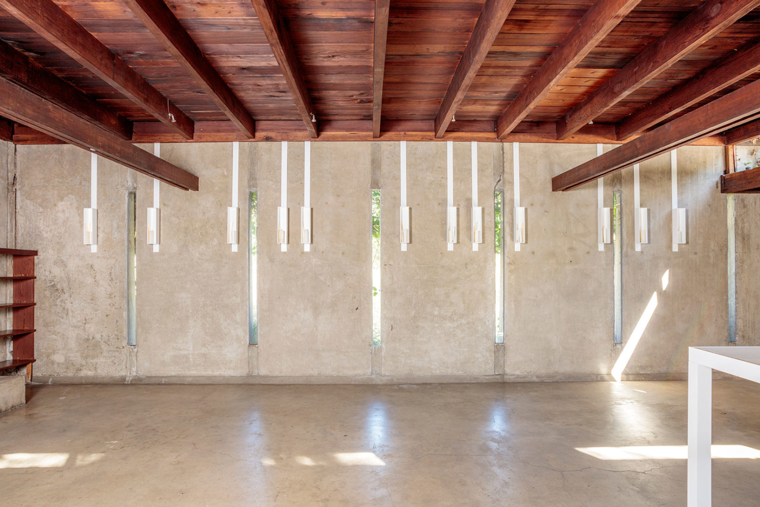 Edmund de Waal fills West Hollywood’s Schindler House with sculptures