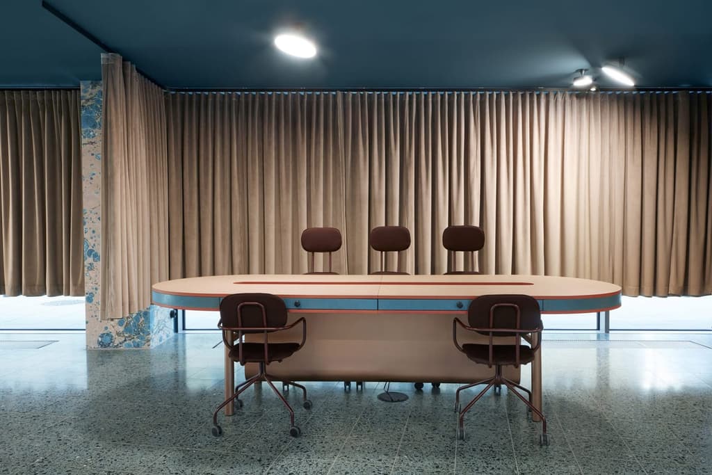 Move over millennial pink... Warsaw’s Nest coworking space is drenched in aqua blue
