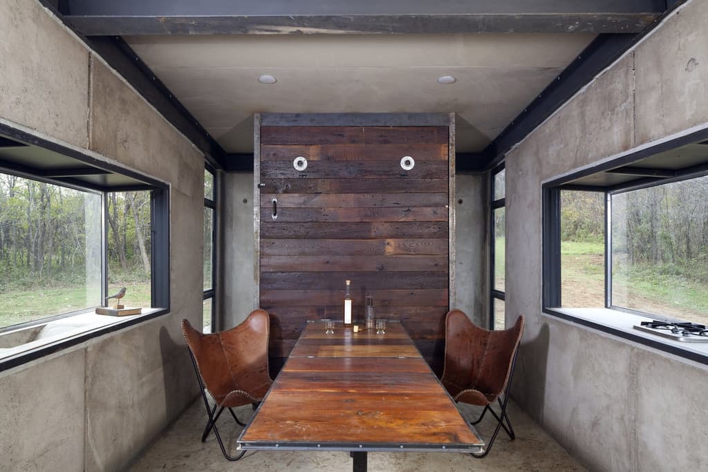 Virginia’s tiny Lost Whiskey Cabin is miniature brutalism