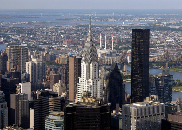 New York S Chrysler Building Sells For A Surprising Amount The Spaces