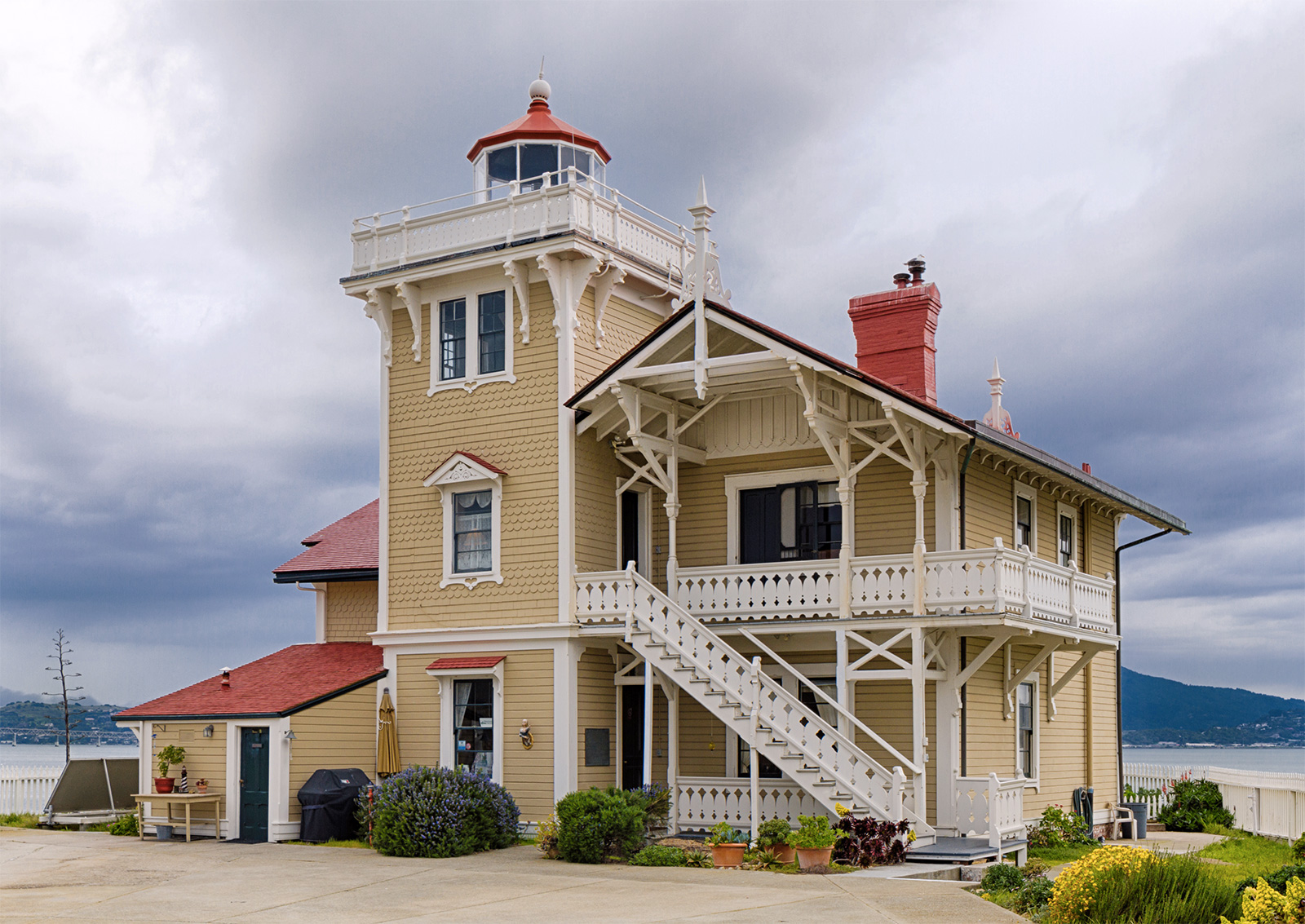 East Brother's Lighthouse inn is looking for a new keeper