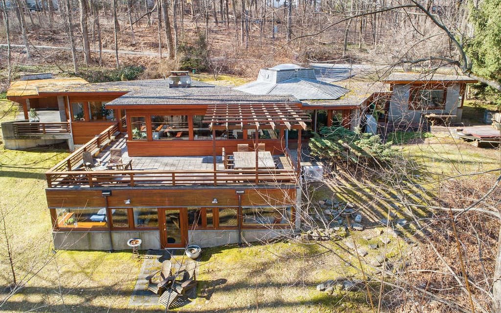 Usonian classic by Frank Lloyd Wright acolyte hits the market in New York for $1.3m