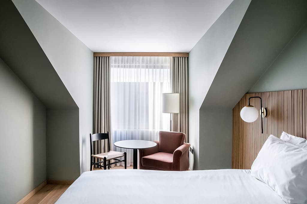 Mollie’s Motel & Diner by Soho House offers ‘budget luxury’ in Oxfordshire