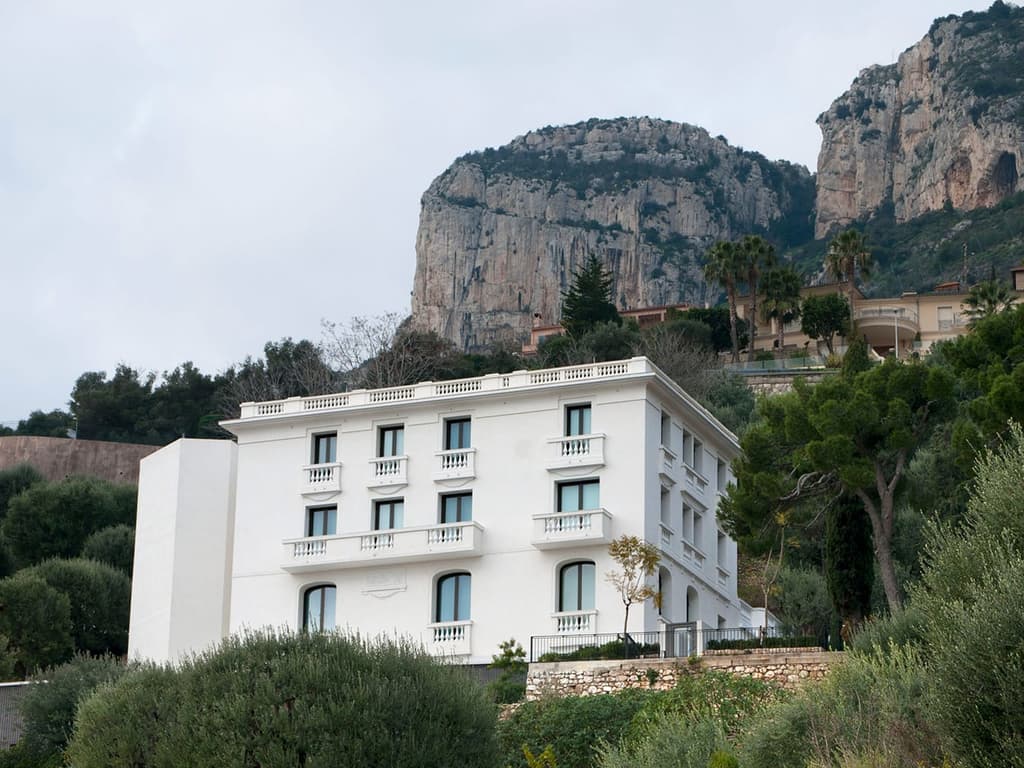 Ettore Spalletti, 'Ombre d’azur, transparence' at Monaco's NMNM