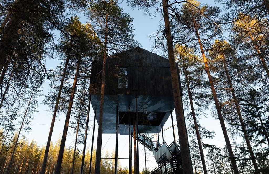 10 spectacular treehouses to stay in this summer