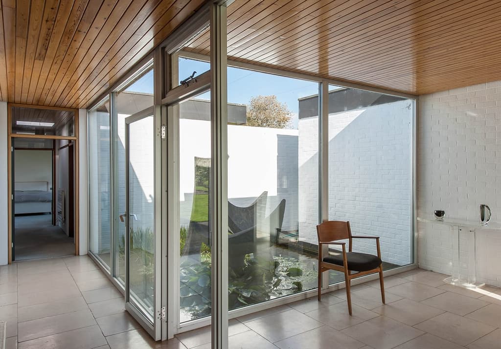 Mies-inspired midcentury home is for sale in the UK's Rye