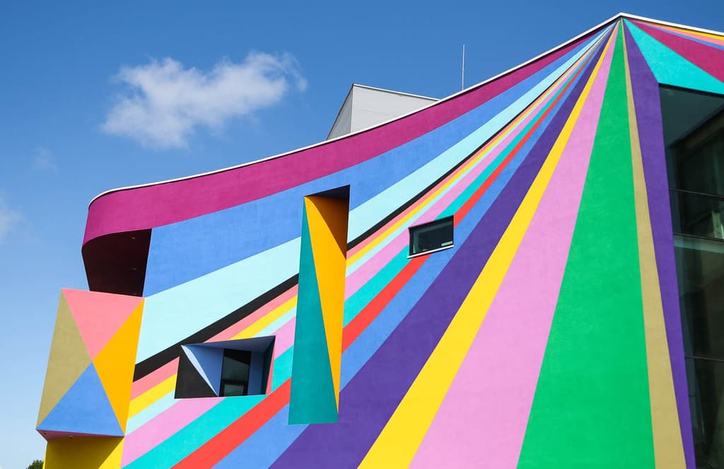 Artist Lothar Götz razzle-dazzles the exterior of Eastbourne’s Towner Art Gallery