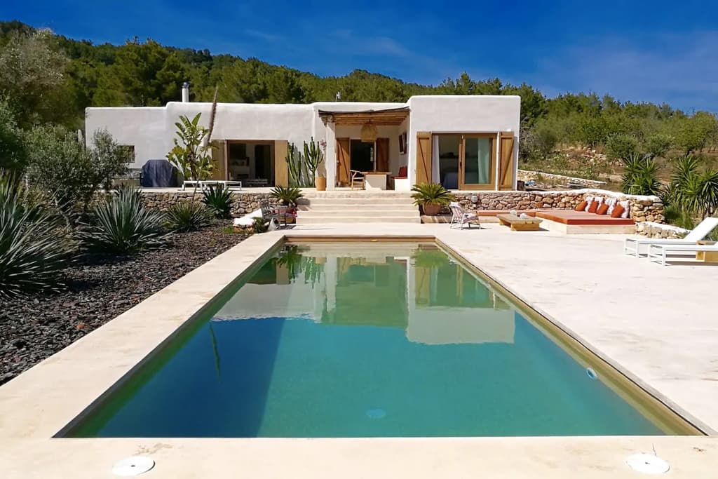 Ibizan holiday villas where you can catch the last summer rays: Countryside finca
