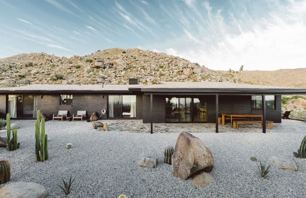 Villa Kuro is a minimalist hideaway in California's Joshua Tree National Park