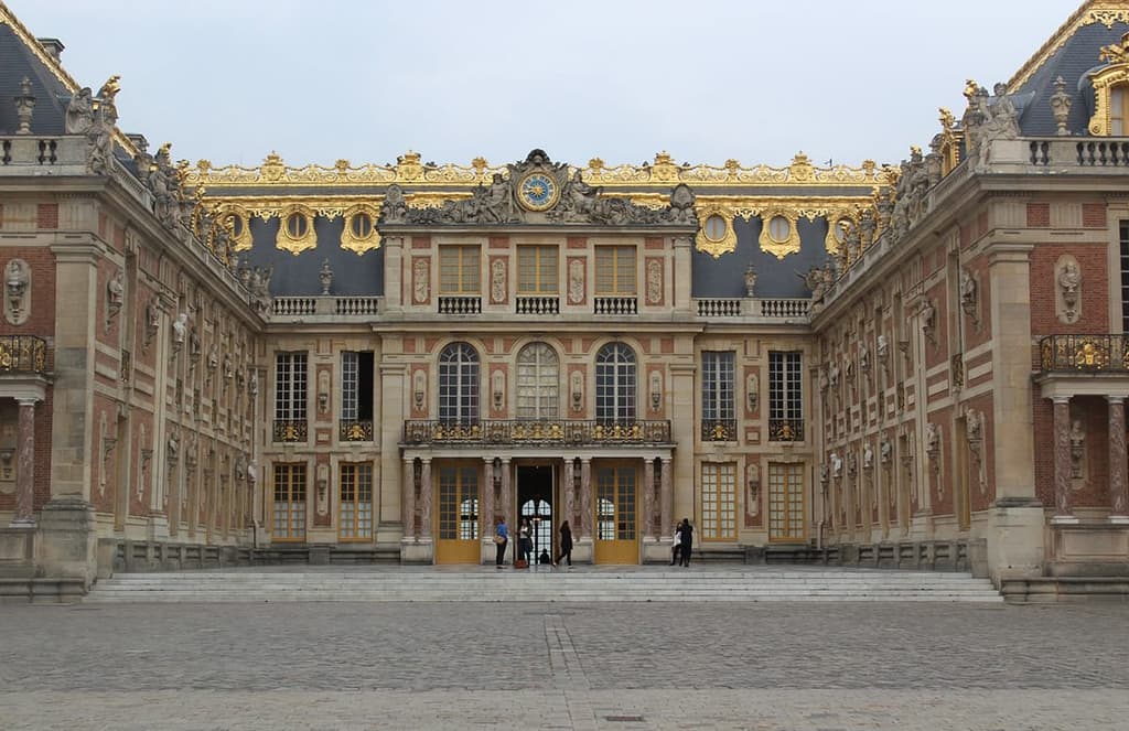 You’ll soon be able to spend the night in the Palace of Versailles