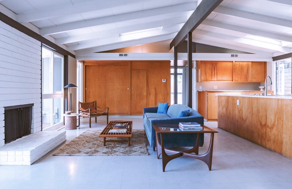 A restored Cliff May home lists in Long Beach for $849k