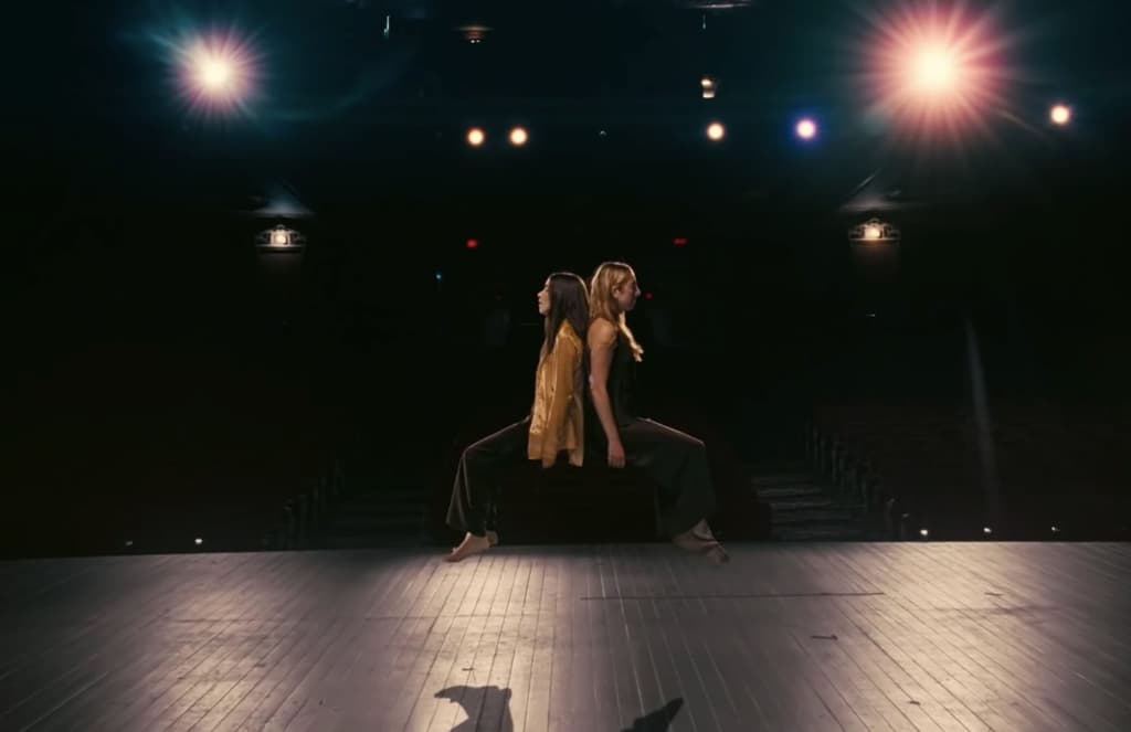 Paul Thomas Anderson lifts the curtain of the Los Angeles Theatre in new HAIM video