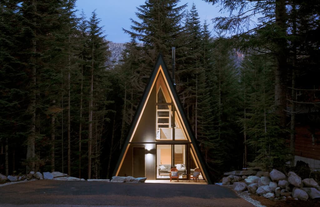 5 ski chalets and mountain homes on the market right now