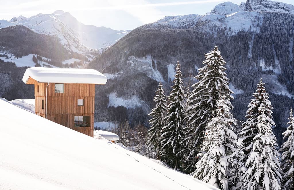 Rustic gets a refresh at this telescopic Tyrolean hideaway