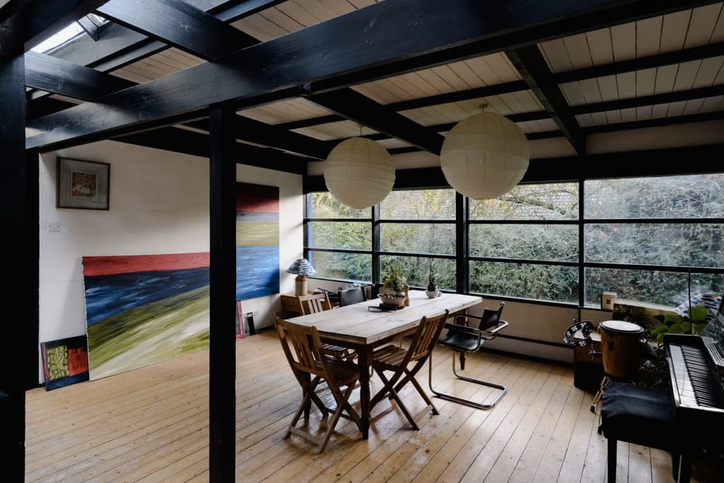 Cambridge post-and-beam by Syd Furness asks for £1.295m