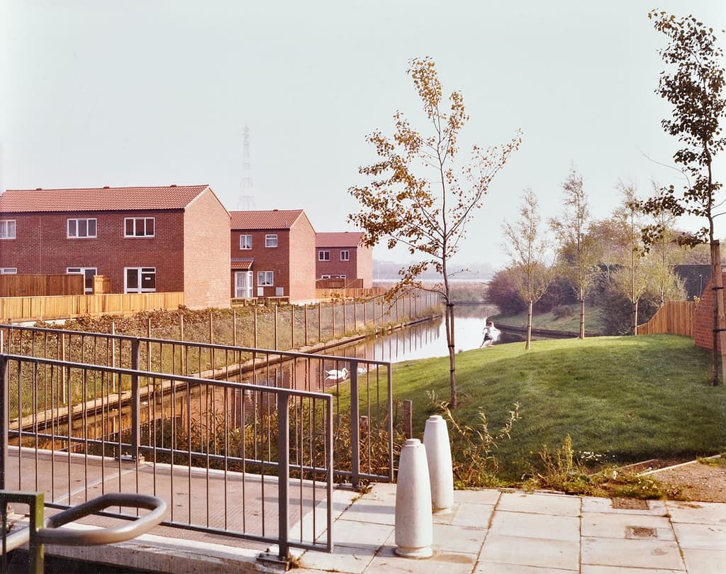 London Thamesmead: Manordene Road