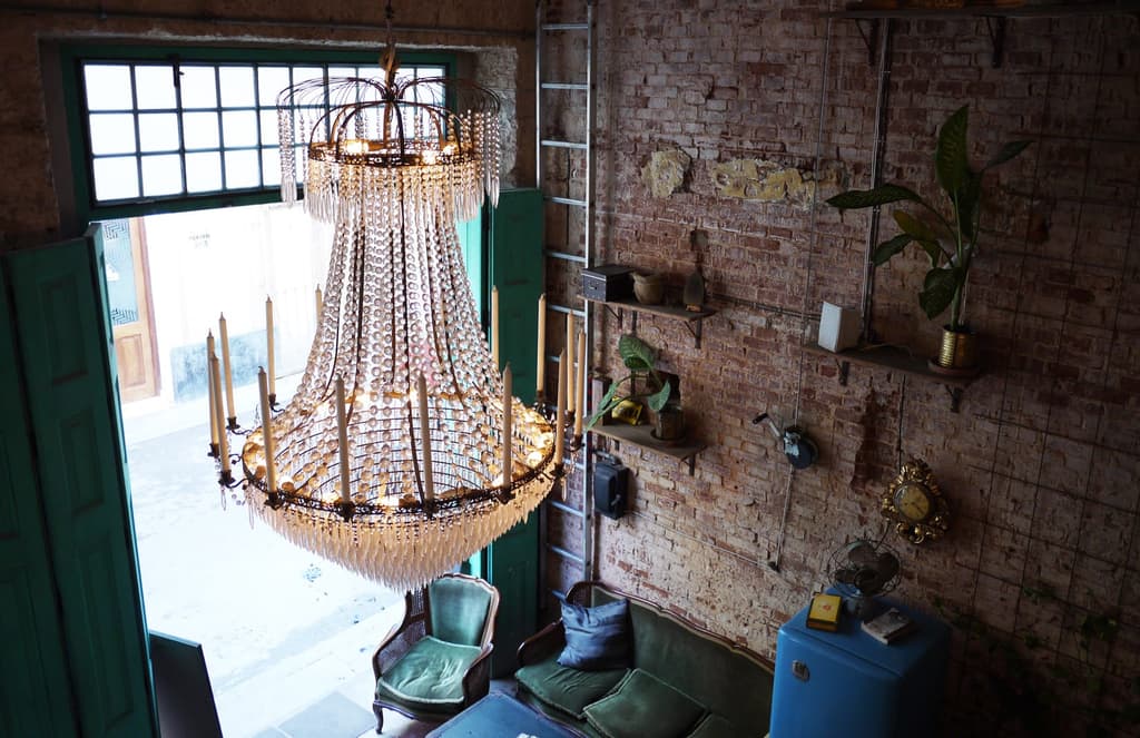 Havana’s Bar de Luca puts a Scandi twist on Cuban design
